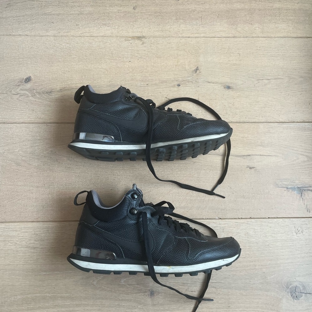 Black leather-esq limited edition Nikes